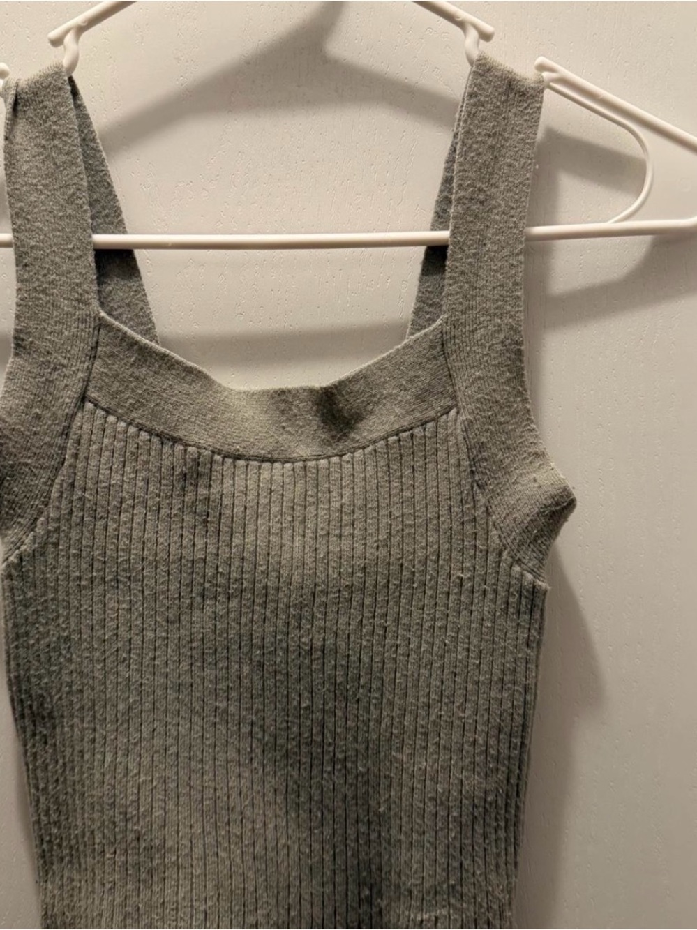 Abercrombie & Fitch Ribbed Knit Tank Top - Gray